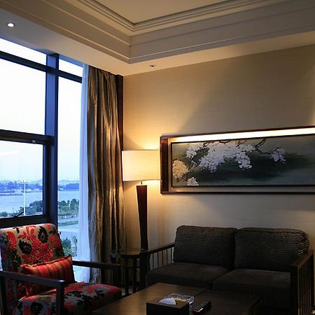 Southern Club Hotel قوانغتشو الغرفة الصورة